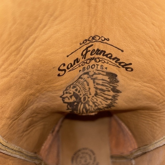 San Fernando bulldog Mirabel brown/tan colored calf boots. Size 26/9 EUC. - Picture 6 of 9